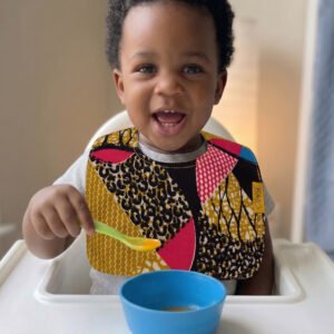 yello-baby-bib-c